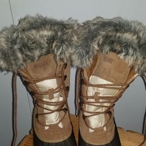KHOMBU BOOTS